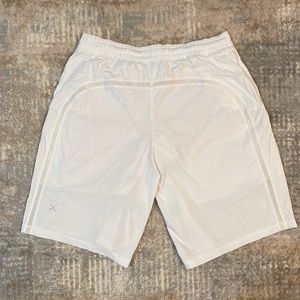 Lululemon Pace Breaker with Liner 9”